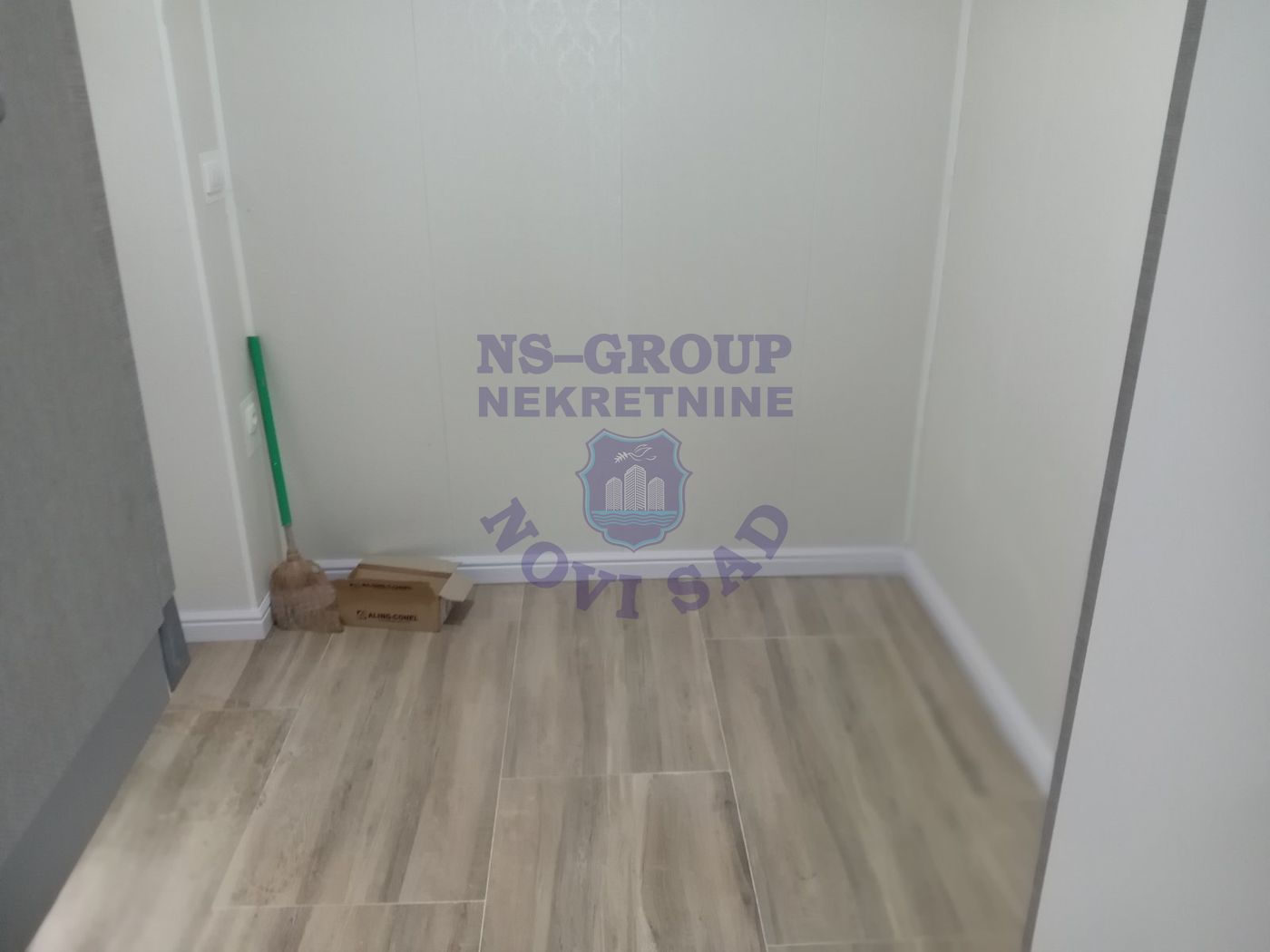 stan na prodaju Novi Sad 10m2 561601