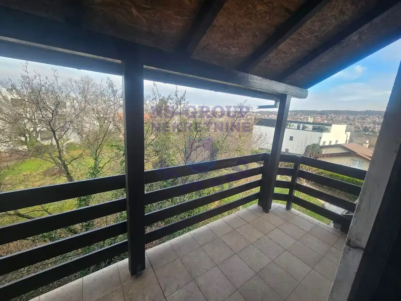 kuca na prodaju Sremska Kamenica 170m2 561706