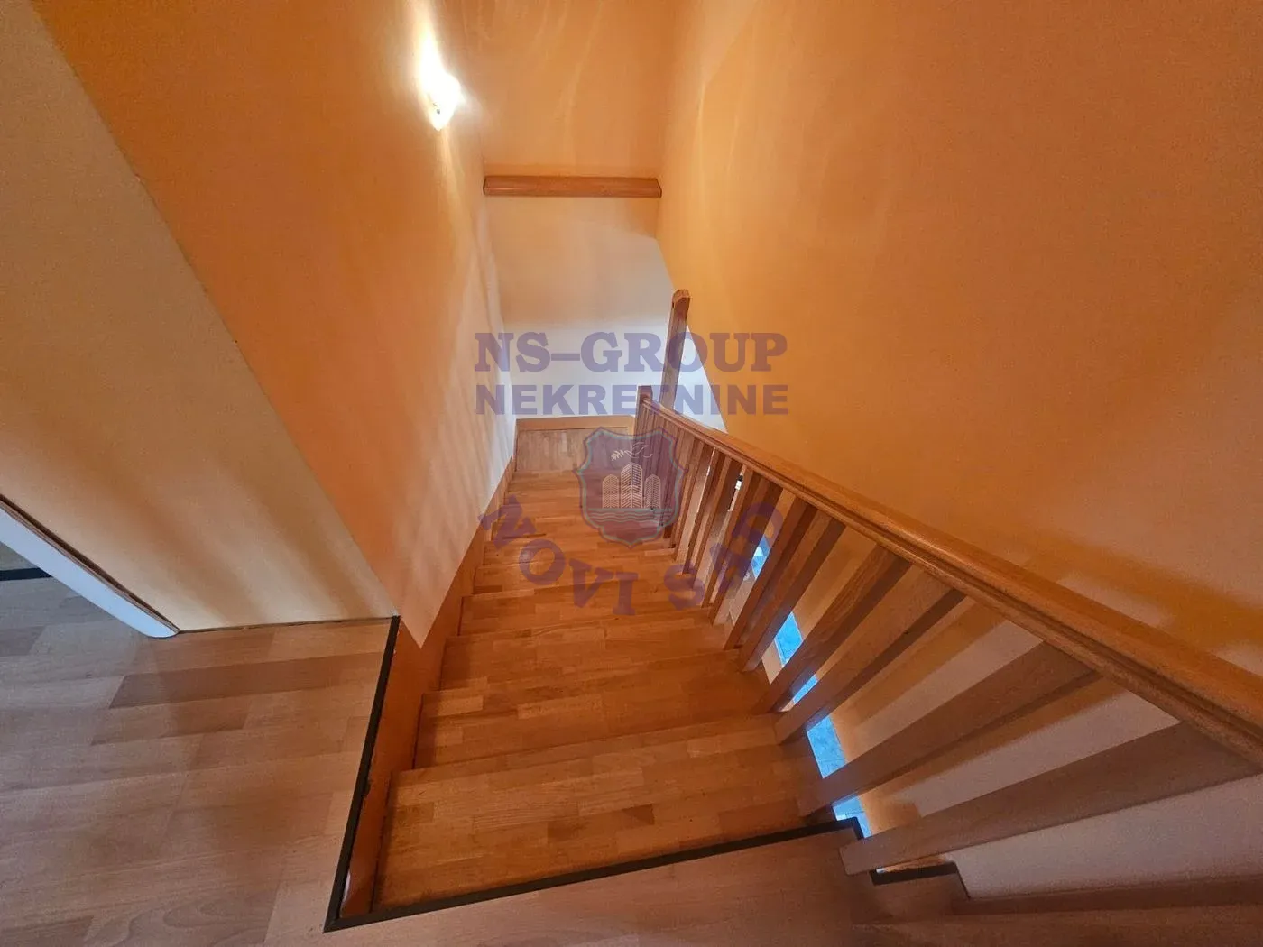 kuca na prodaju Sremska Kamenica 170m2 561706