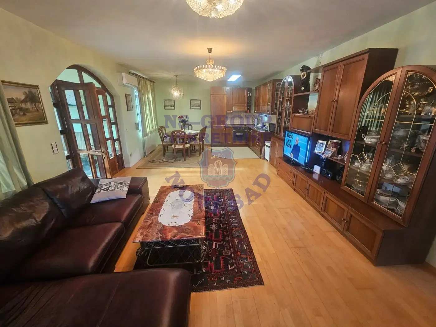 kuca na prodaju Sremska Kamenica 170m2 561706