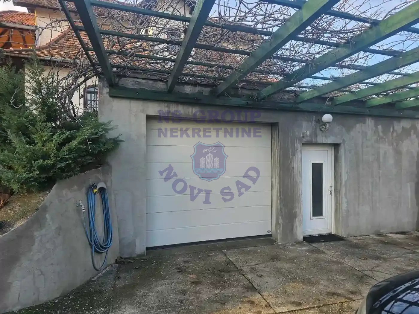 kuca na prodaju Sremska Kamenica 170m2 561706
