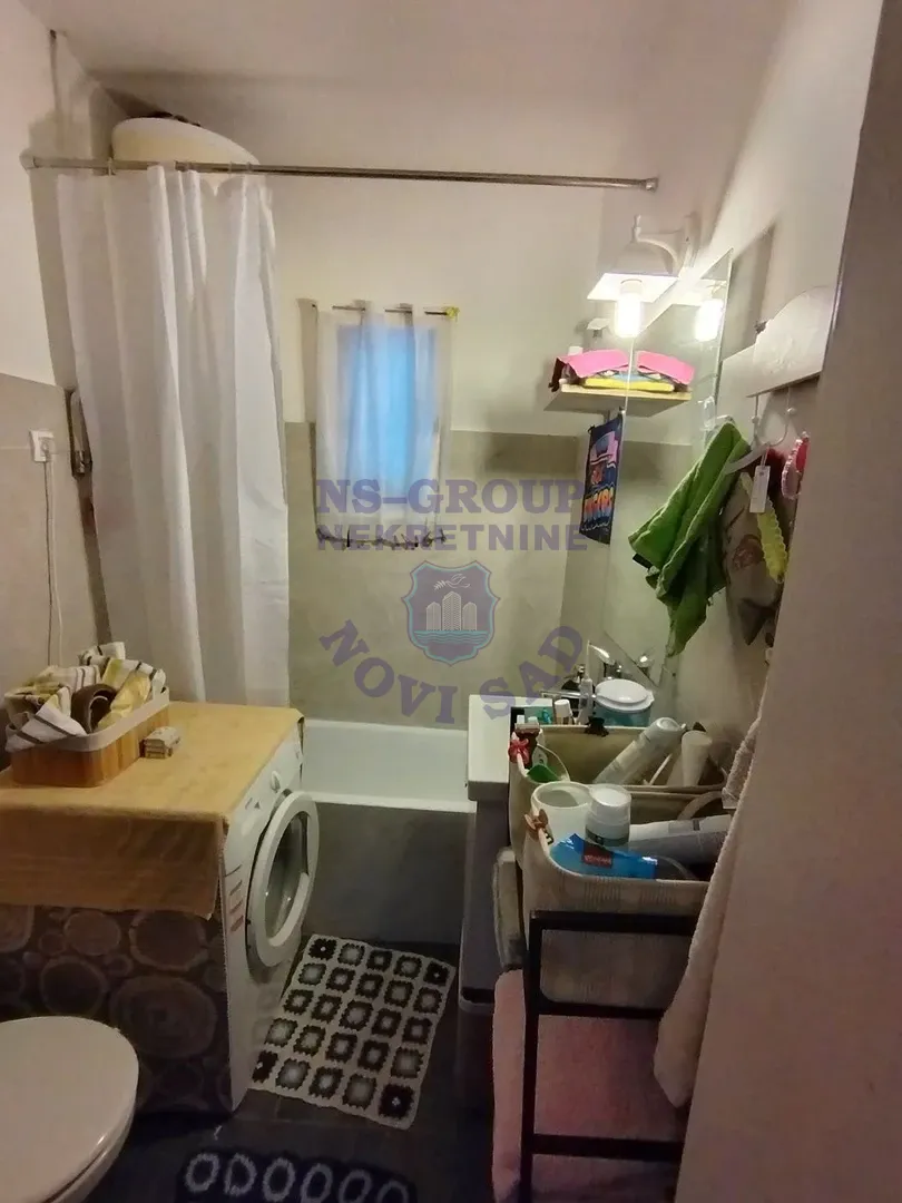 kuca na prodaju Sremska Kamenica, 102m2 561544