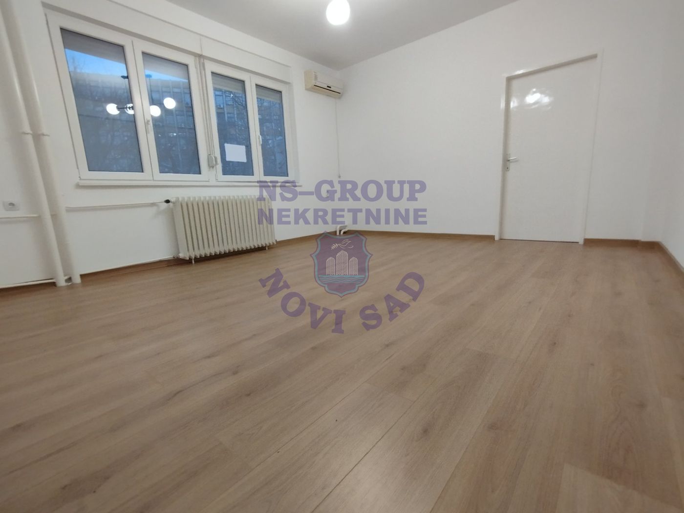 stan na prodaju Novi Sad, 52m2 561971