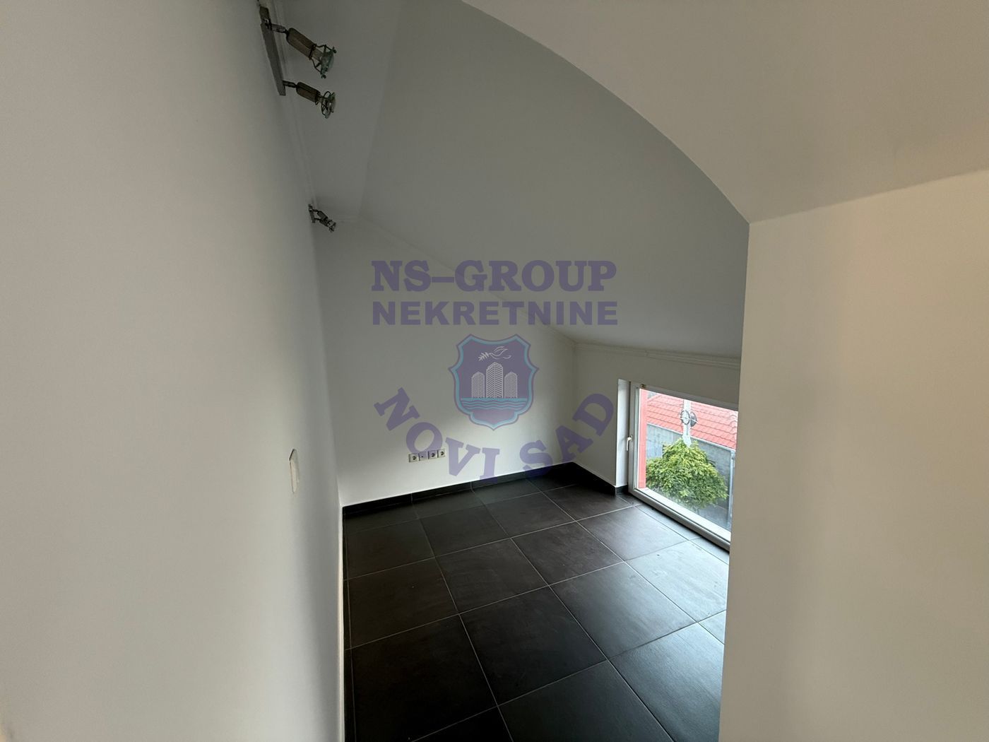 stan na prodaju Sremski Karlovci 130m2 557940