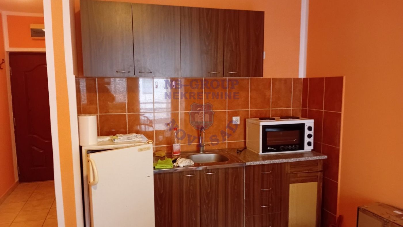 Stan za izdavanje Novi Sad 23m2, 15307