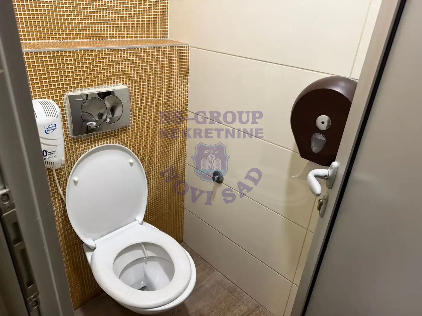 lokal na prodaju Novi Sad 81m2 555052