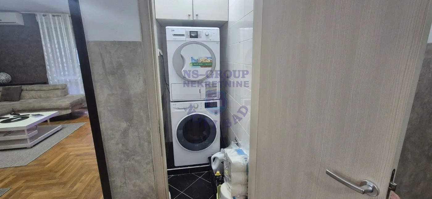 stan na prodaju Novi Sad 77m2 562238