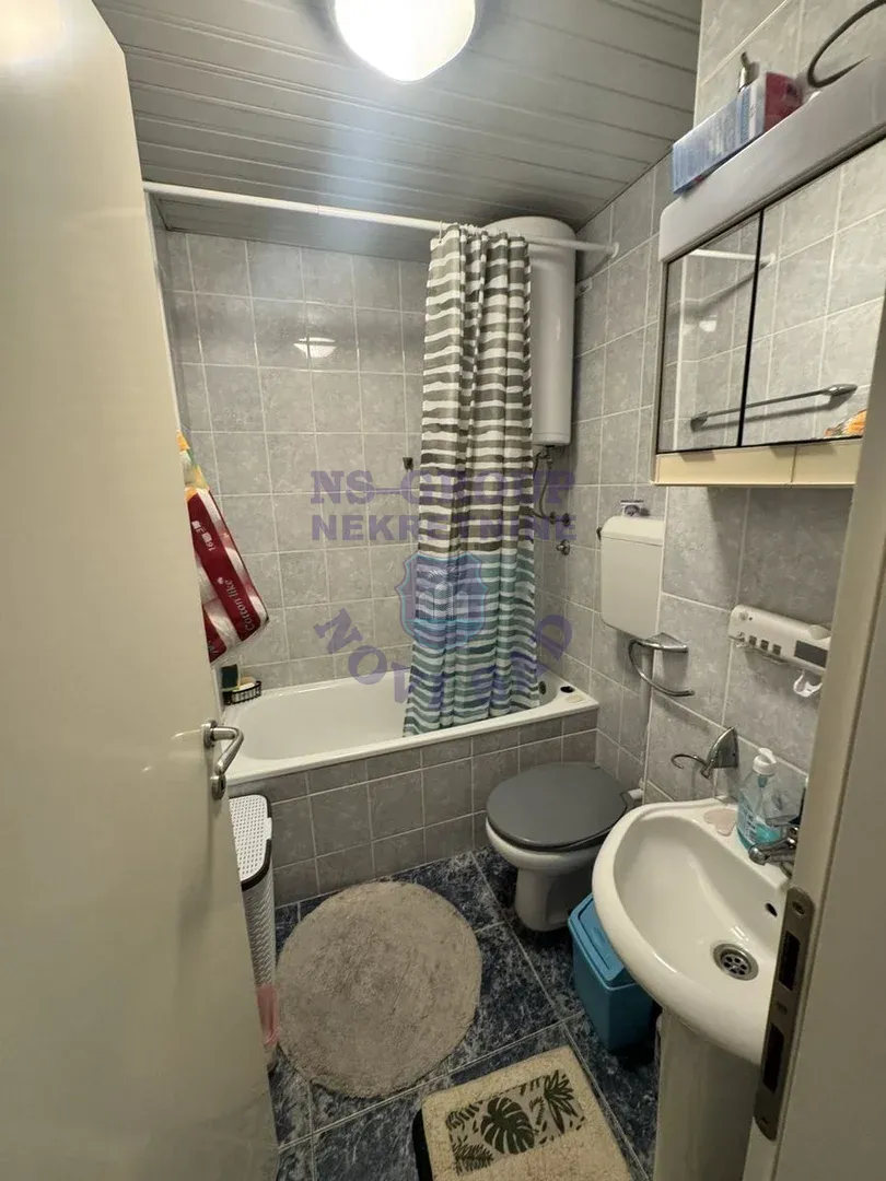 stan na prodaju Novi Sad 54m2 562234
