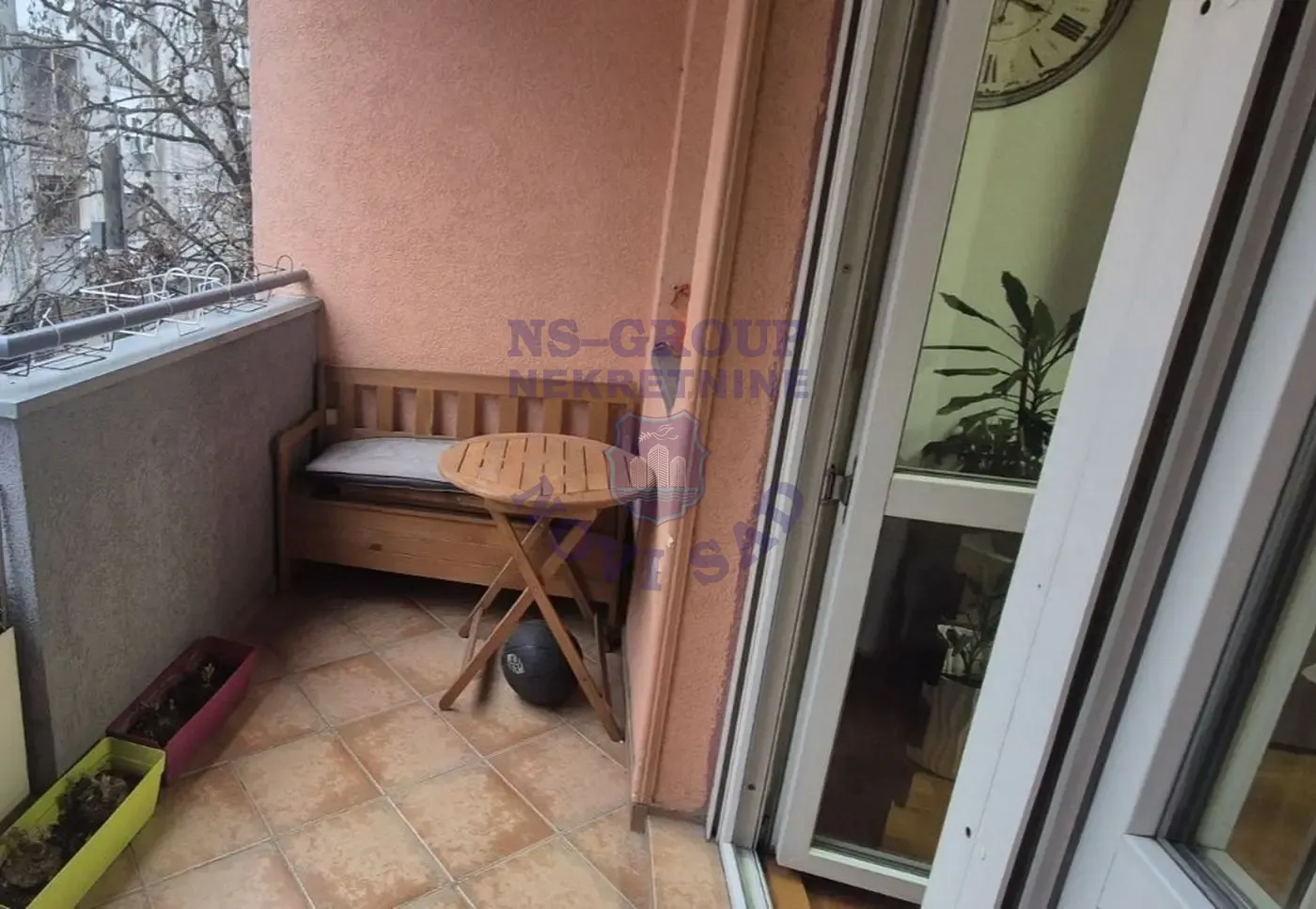 stan na prodaju Novi Sad 77m2 562238