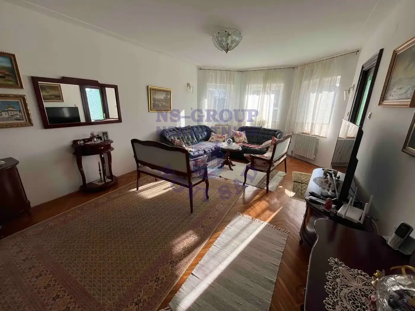 kuca na prodaju Petrovaradin, 238m2 562333