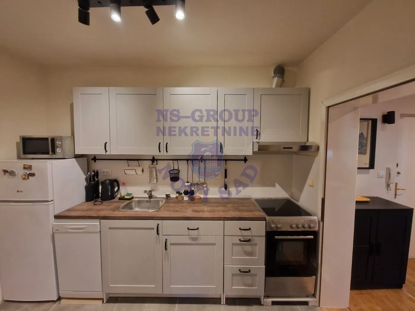 stan na prodaju Novi Sad 44m2 562296