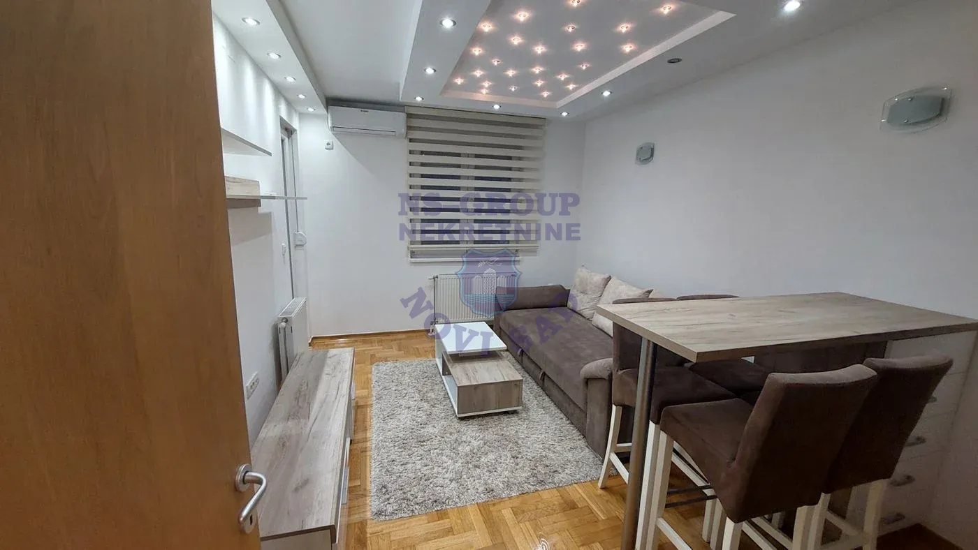 stan na prodaju Novi Sad, 46m2 562462