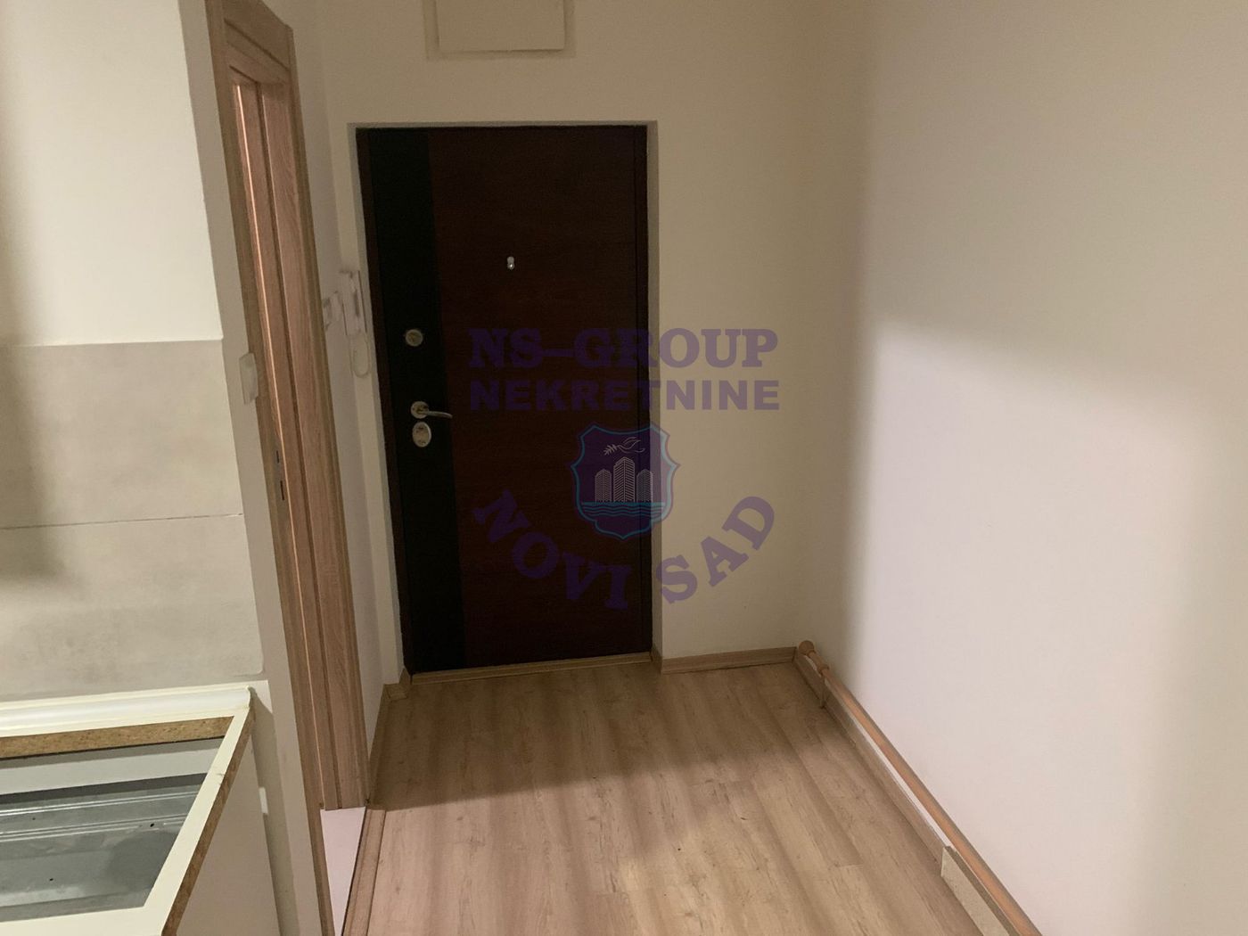 stan na prodaju Veternik 26m2 562356