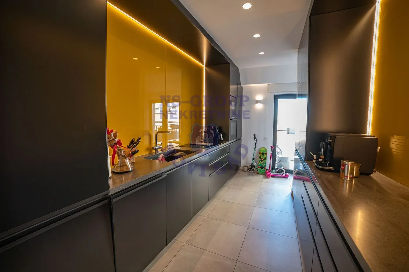 stan na prodaju Novi Sad 155m2 559440