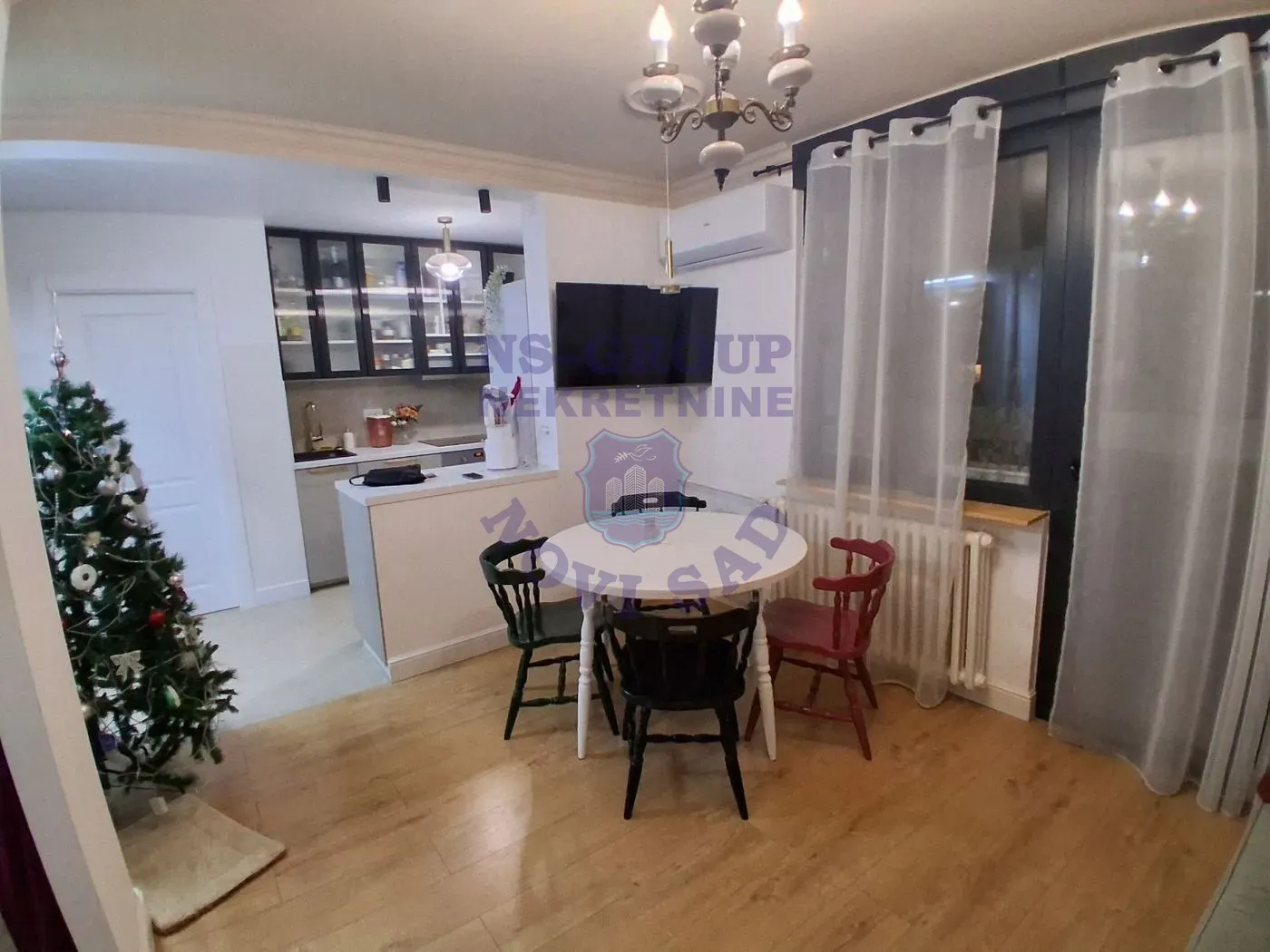 stan na prodaju Novi Sad, 51m2 561640