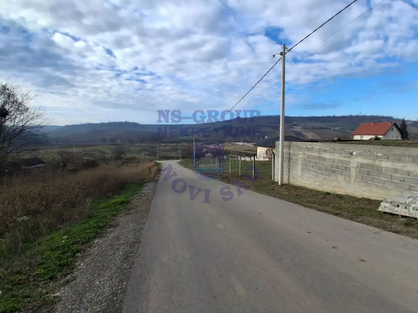 plac na prodaju Petrovaradin 1799m2 561115