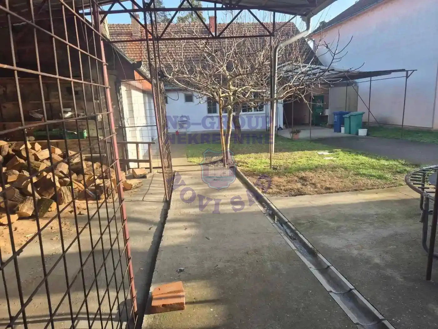 kuca na prodaju Šid 219m2 562843