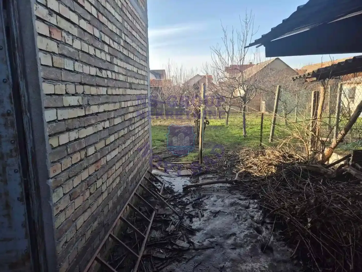 kuca na prodaju Šid 219m2 562843