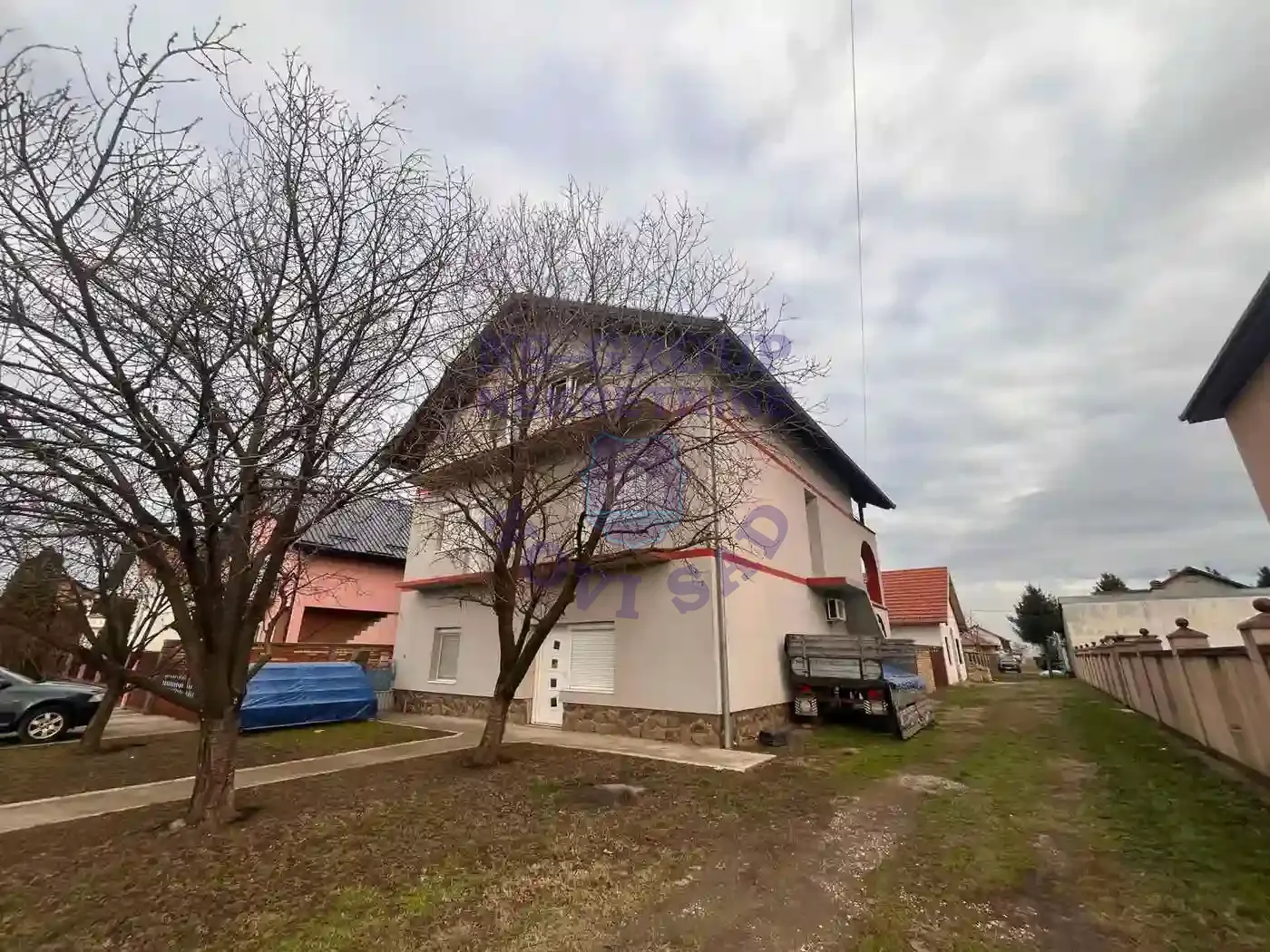 kuca na prodaju Rumenka 141m2 562968