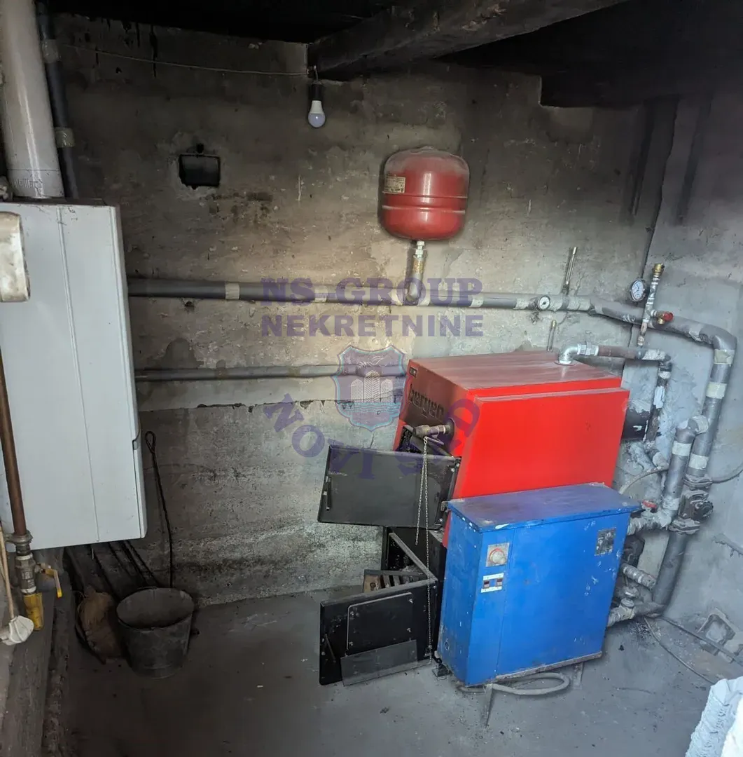 kuca na prodaju Sombor 215m2 563391