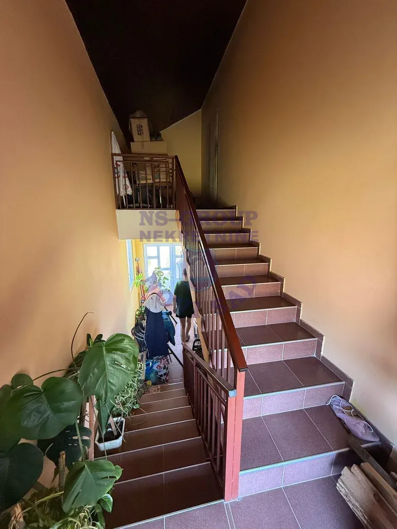 kuca na prodaju Novi Sad 257m2 565567