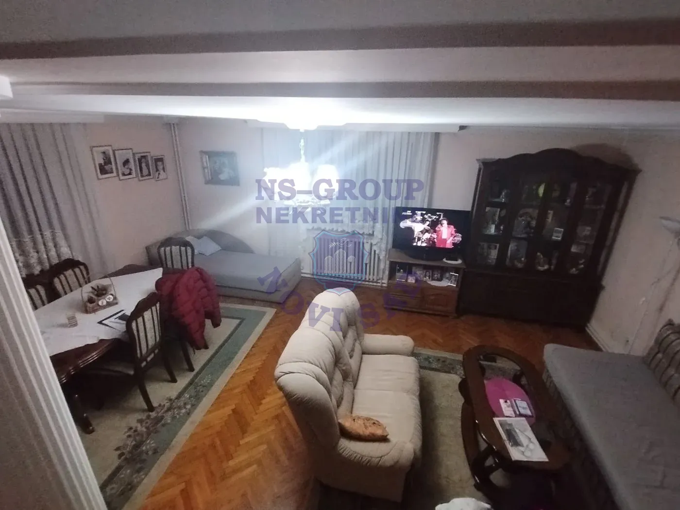 kuca na prodaju Novi Sad, 210m2 563404