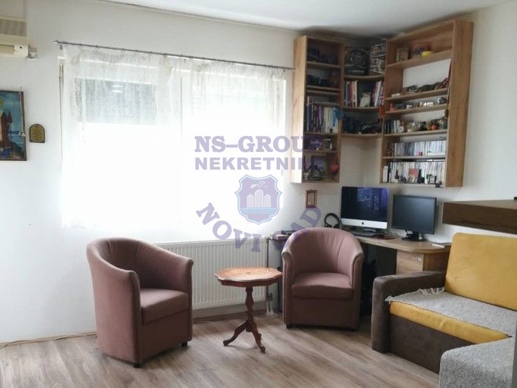 stan na prodaju Novi Sad, 40m2 563316
