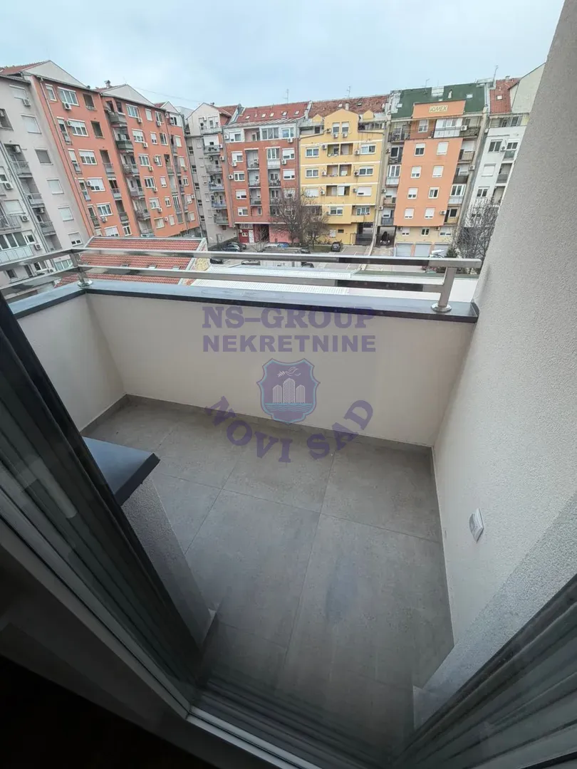 stan na prodaju Novi Sad 44m2 563361