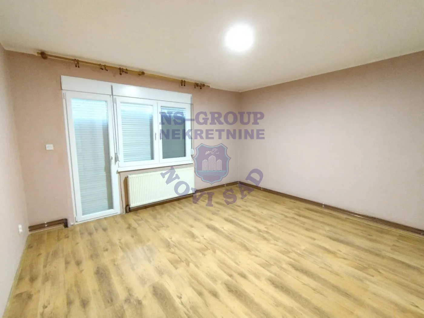 kuca na prodaju Sremski Karlovci 250m2 563412