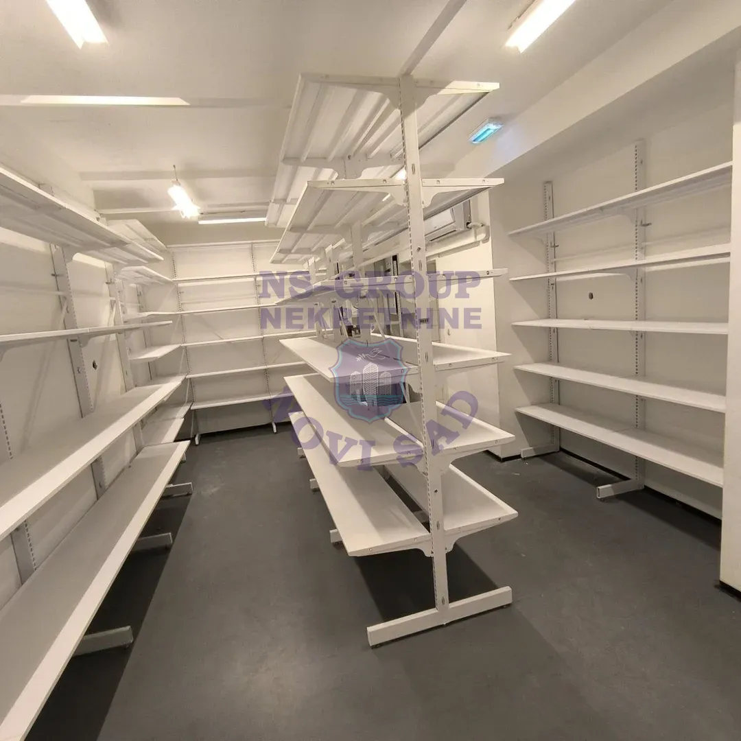 lokal za izdavanje Novi Sad 175m2 15472