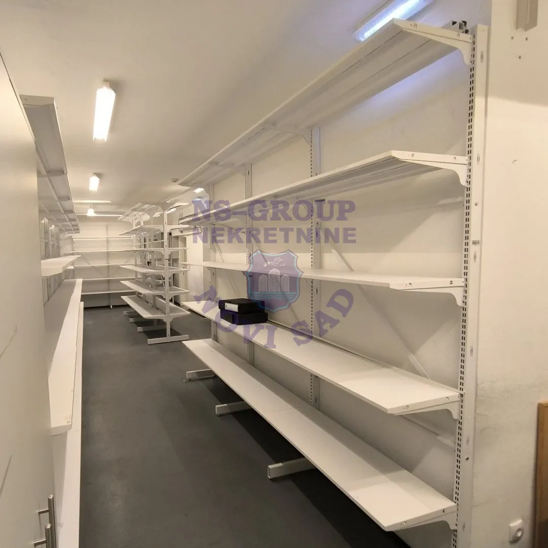 lokal za izdavanje Novi Sad 175m2 15472