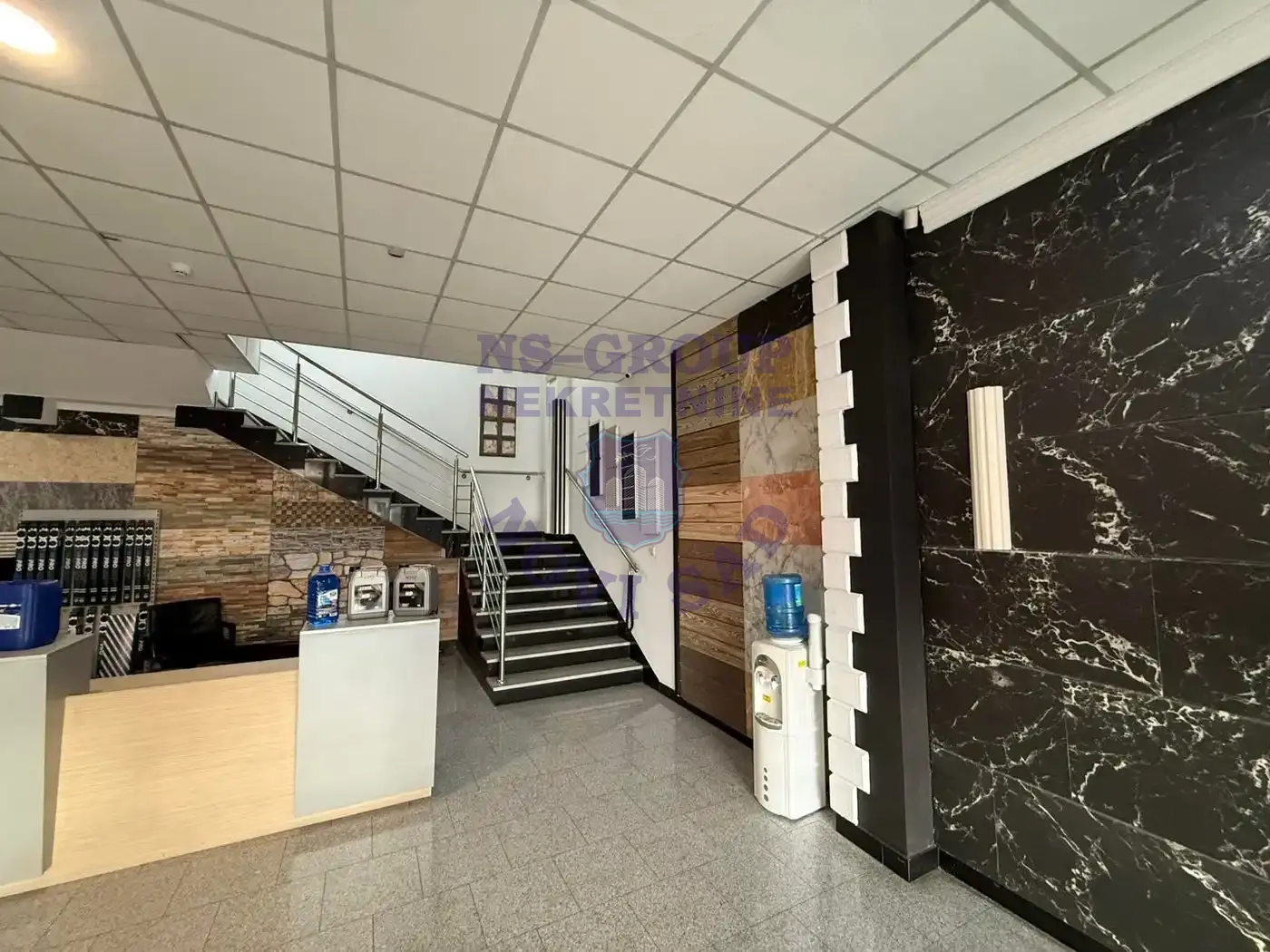 lokal na prodaju Novi Sad, 379m2 563428