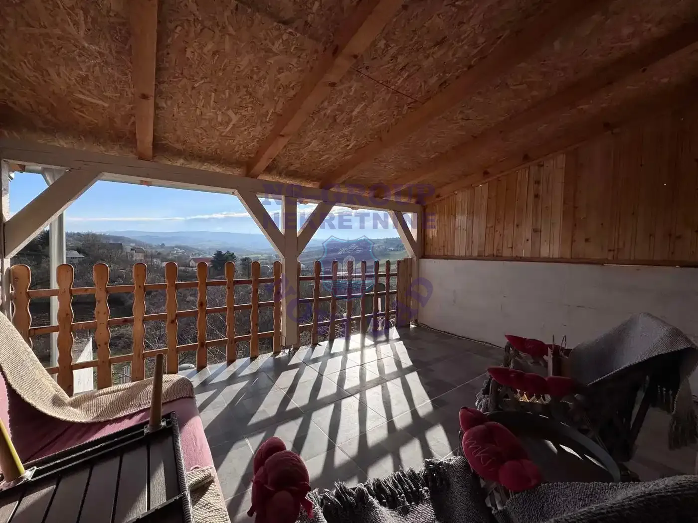 kuca na prodaju Petrovaradin, 95m2 563675