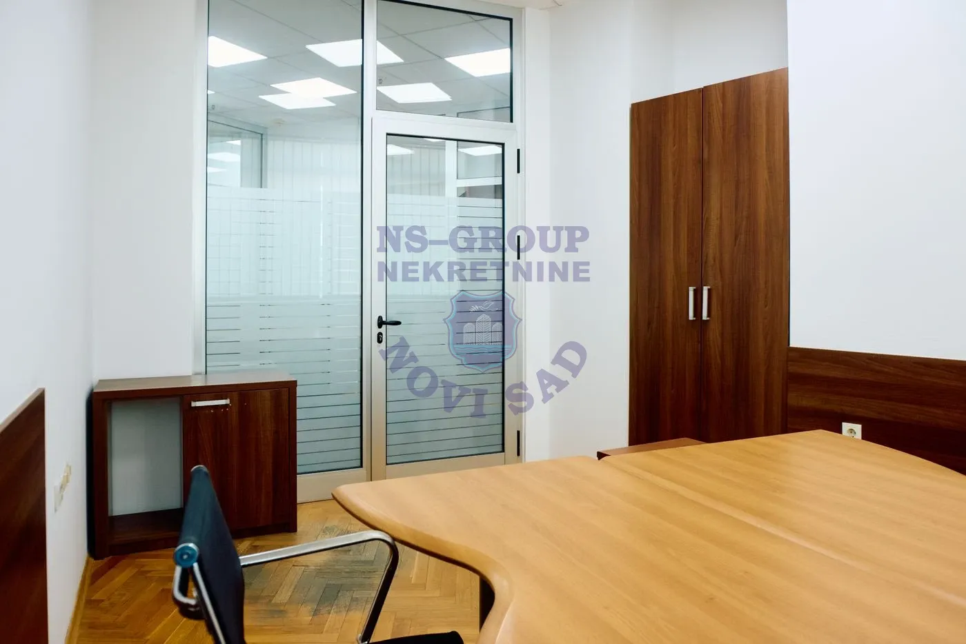 lokal na prodaju Novi Sad 129m2 563748