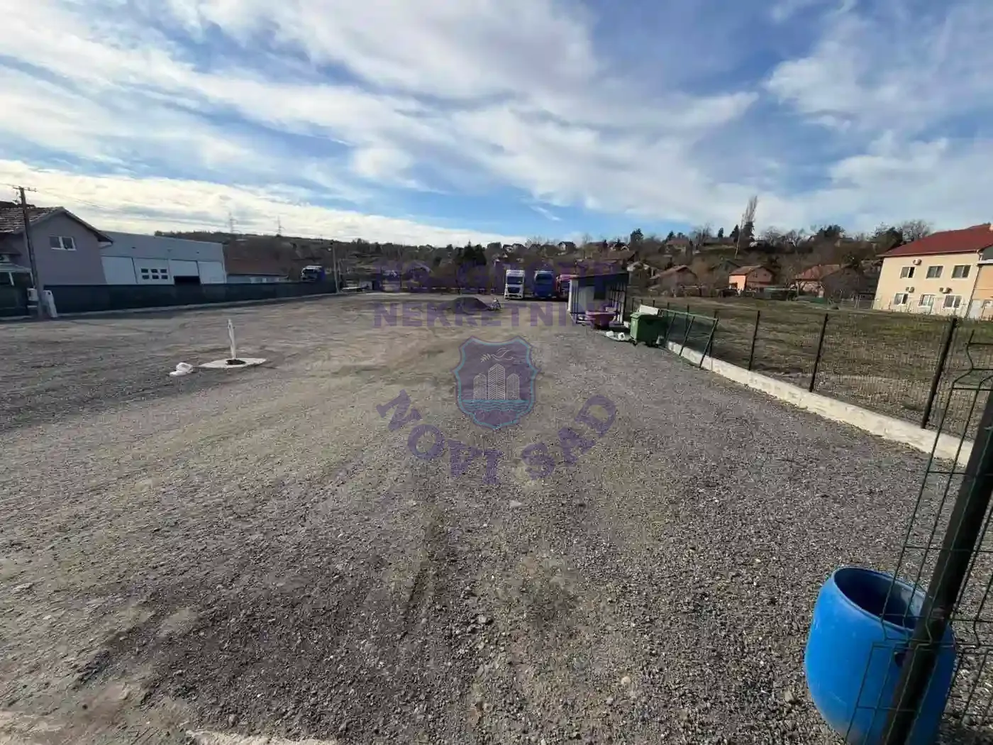 plac na prodaju Petrovaradin 2957m2 563553