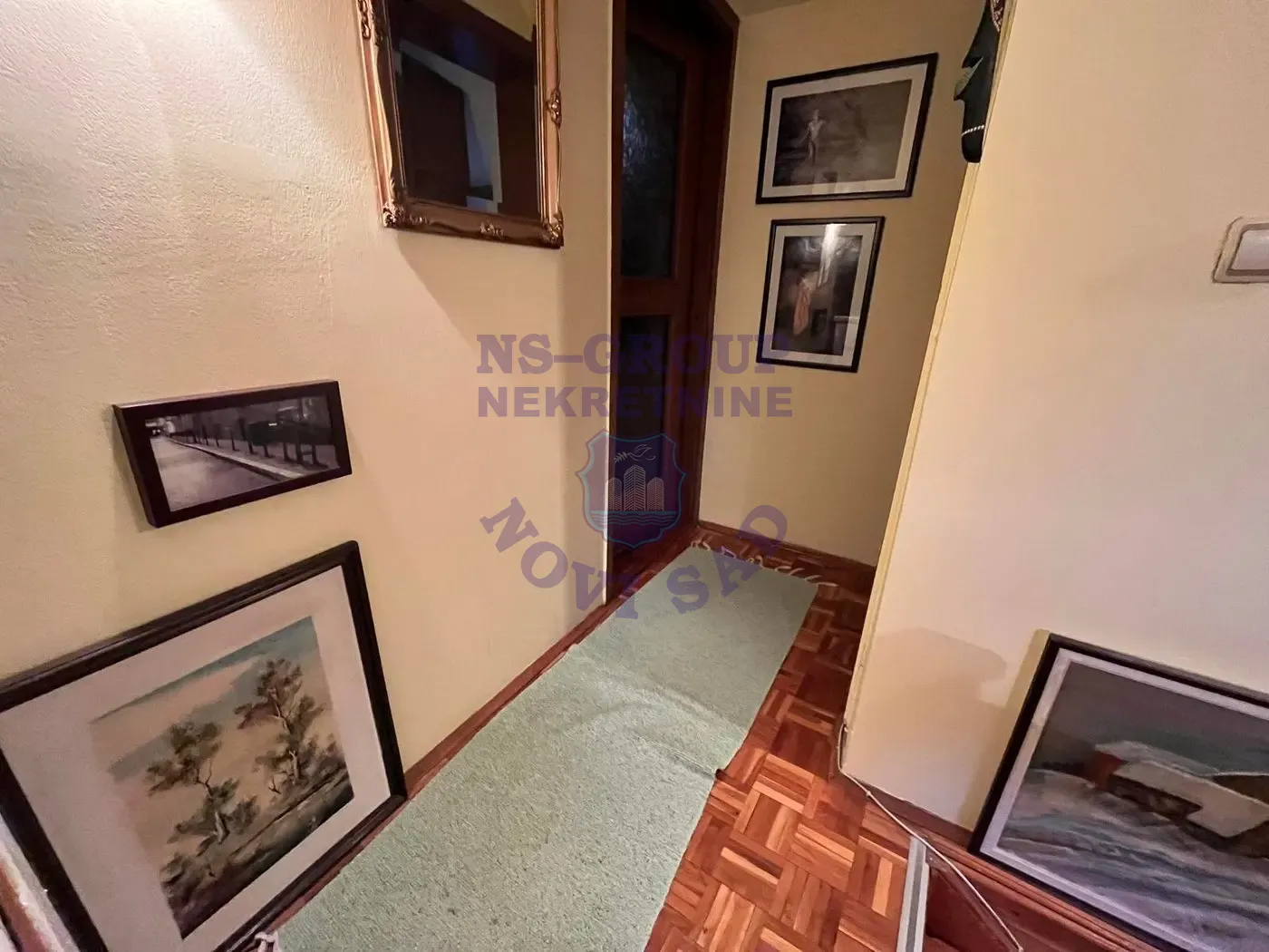 stan na prodaju Novi Sad 68m2 563696