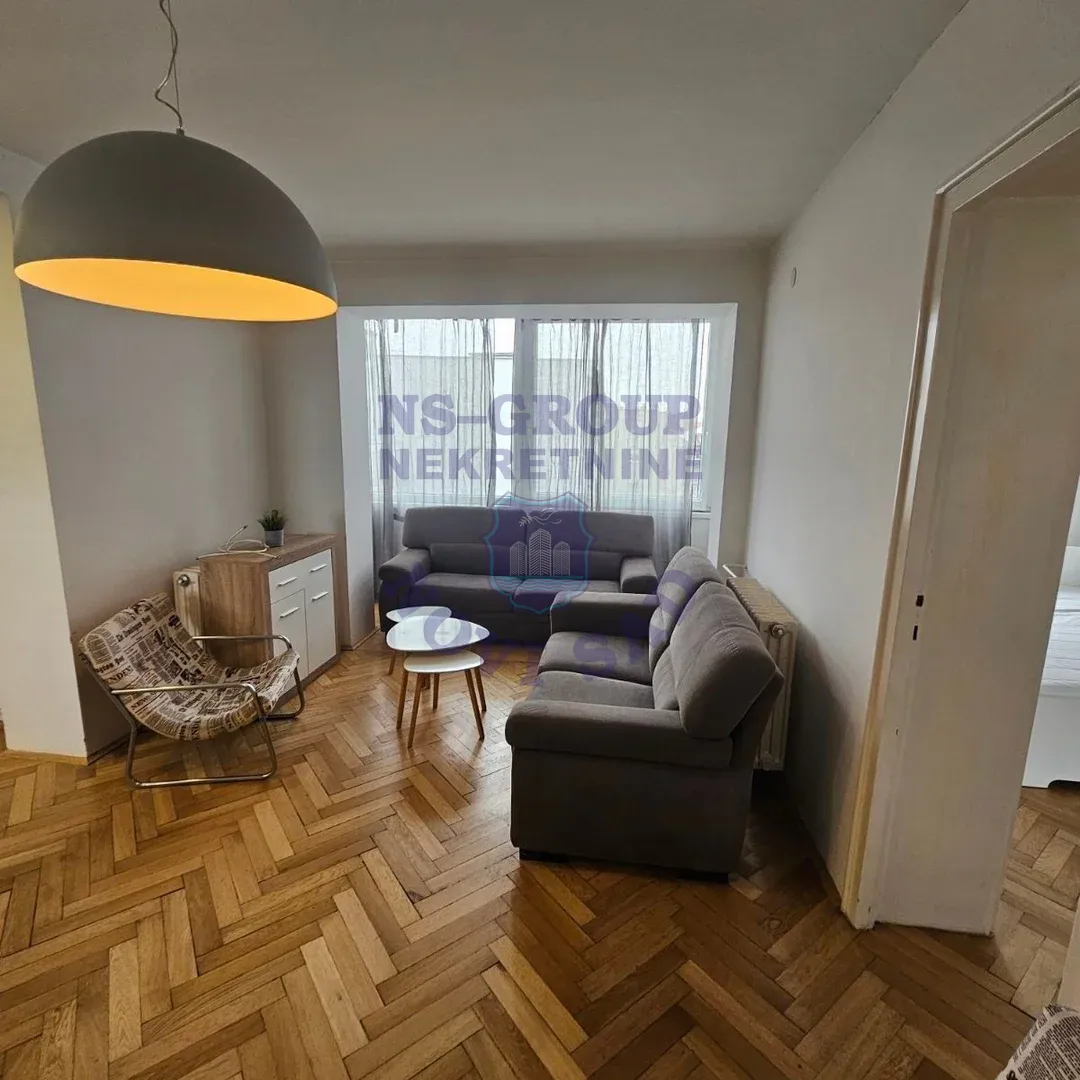 stan na prodaju Novi Sad, 48m2 563575