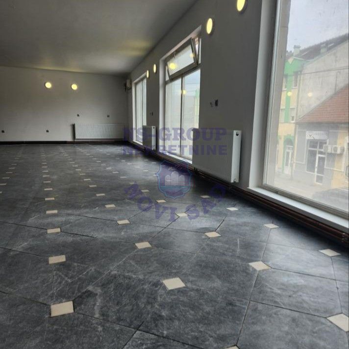 lokal za izdavanje Novi Sad 192m2 15530
