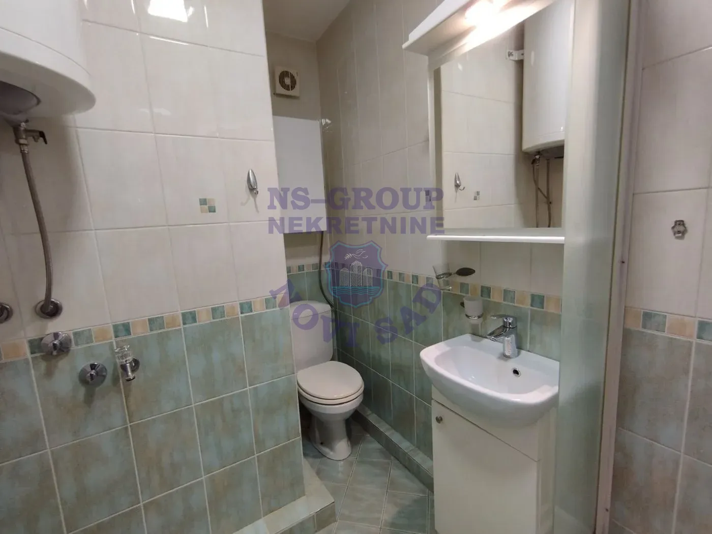 stan na prodaju Novi Sad 44m2 563874