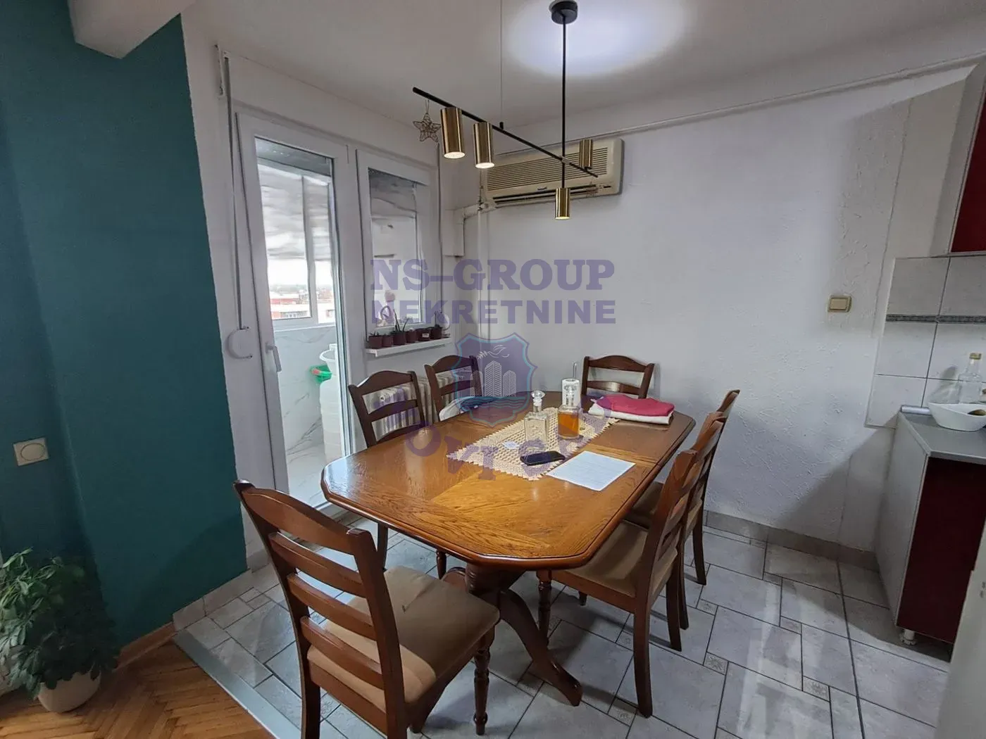 stan na prodaju Novi Sad 76m2 563932