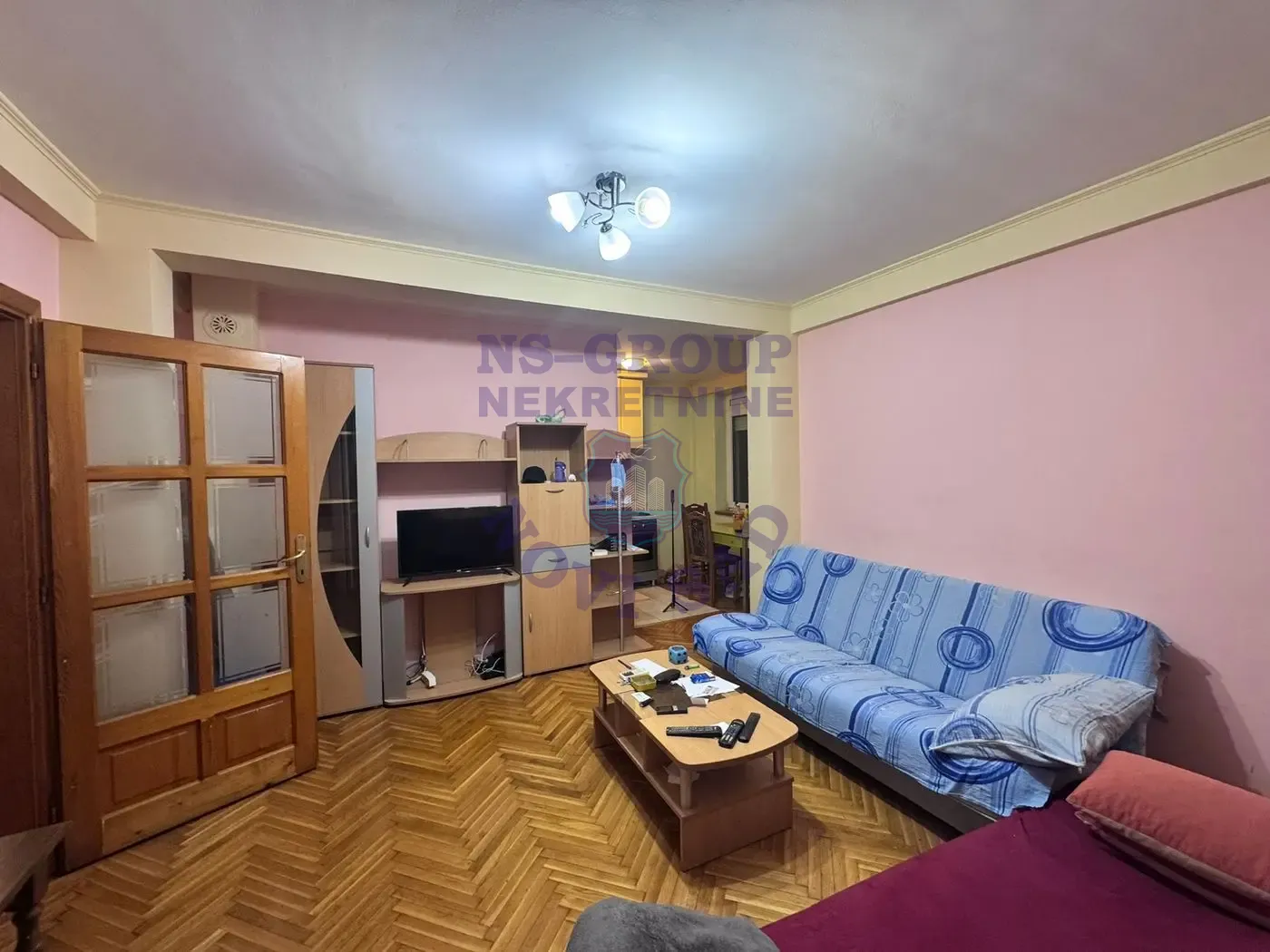 stan na prodaju Novi Sad, 64m2 563859
