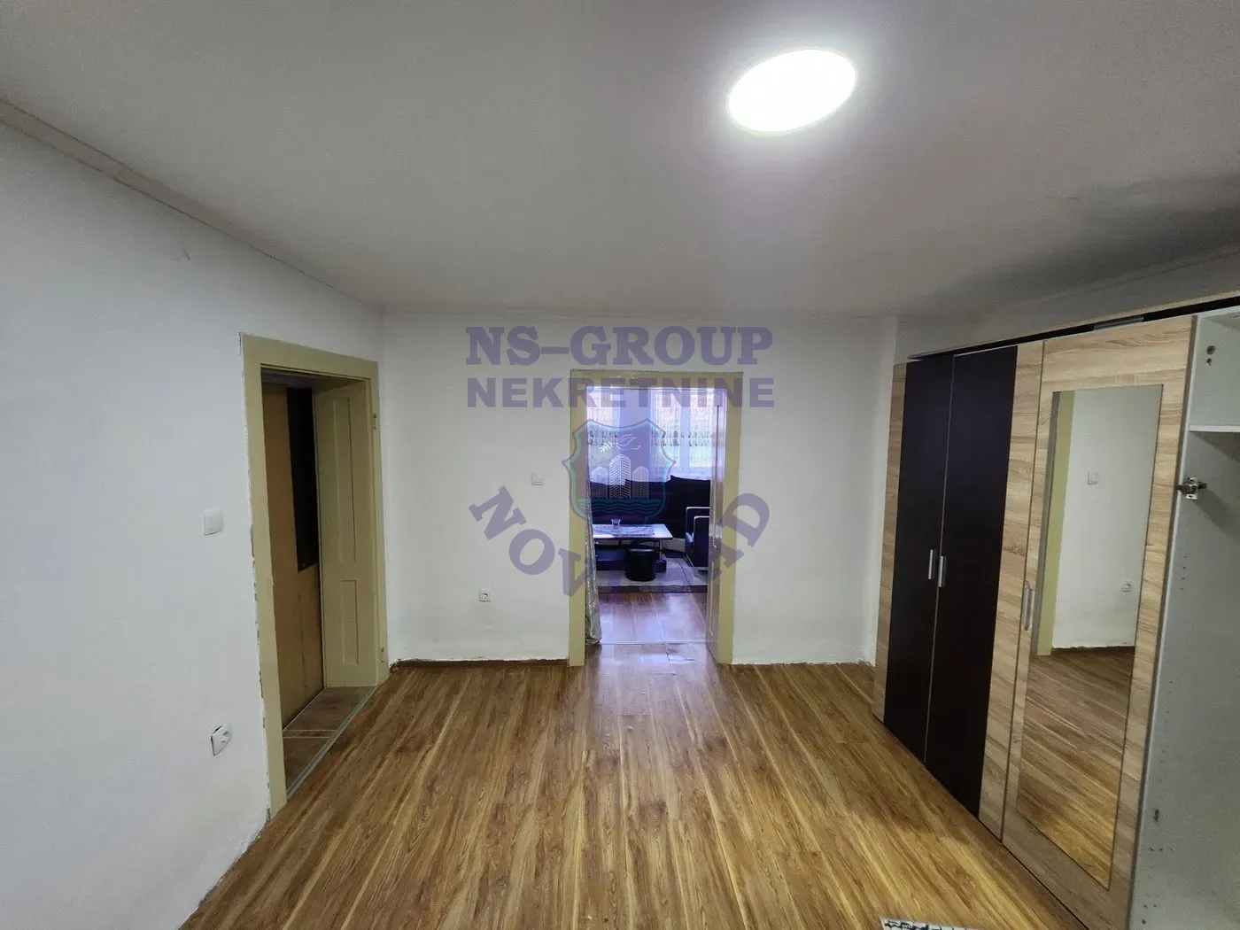 kuca na prodaju Vrdnik 66m2 563757