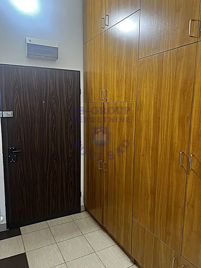 stan na prodaju Novi Sad 49m2 564012