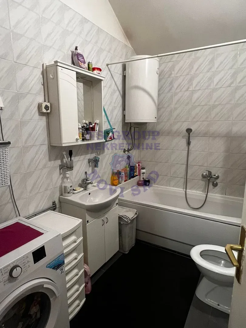 stan na prodaju Novi Sad 49m2 564012
