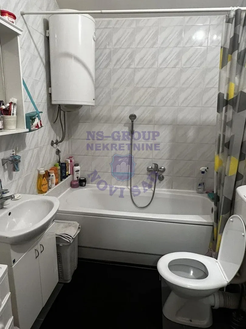 stan na prodaju Novi Sad 49m2 564012
