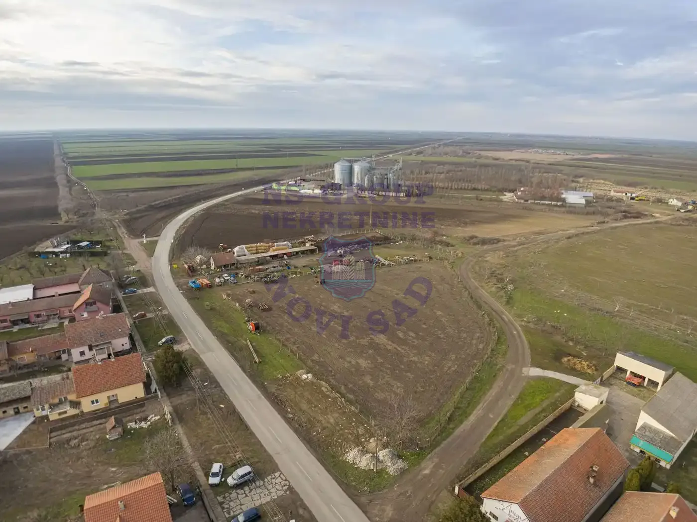 kuca na prodaju Čurug 208m2 563740