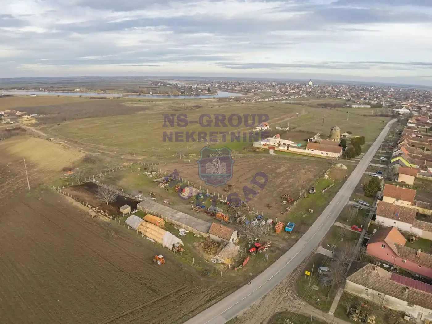 kuca na prodaju Čurug 208m2 563740