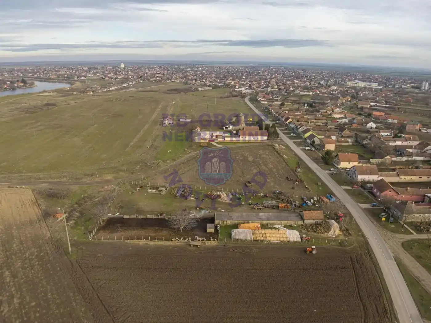 kuca na prodaju Čurug 208m2 563740