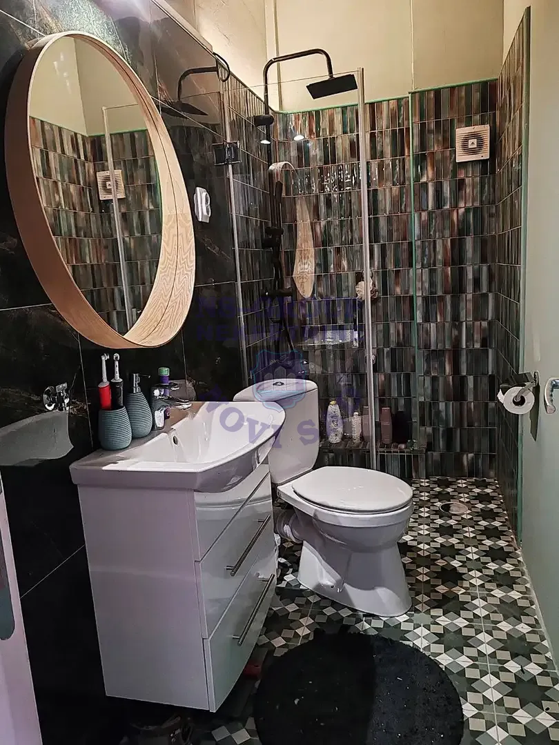 stan na prodaju Novi Sad 70m2 564380