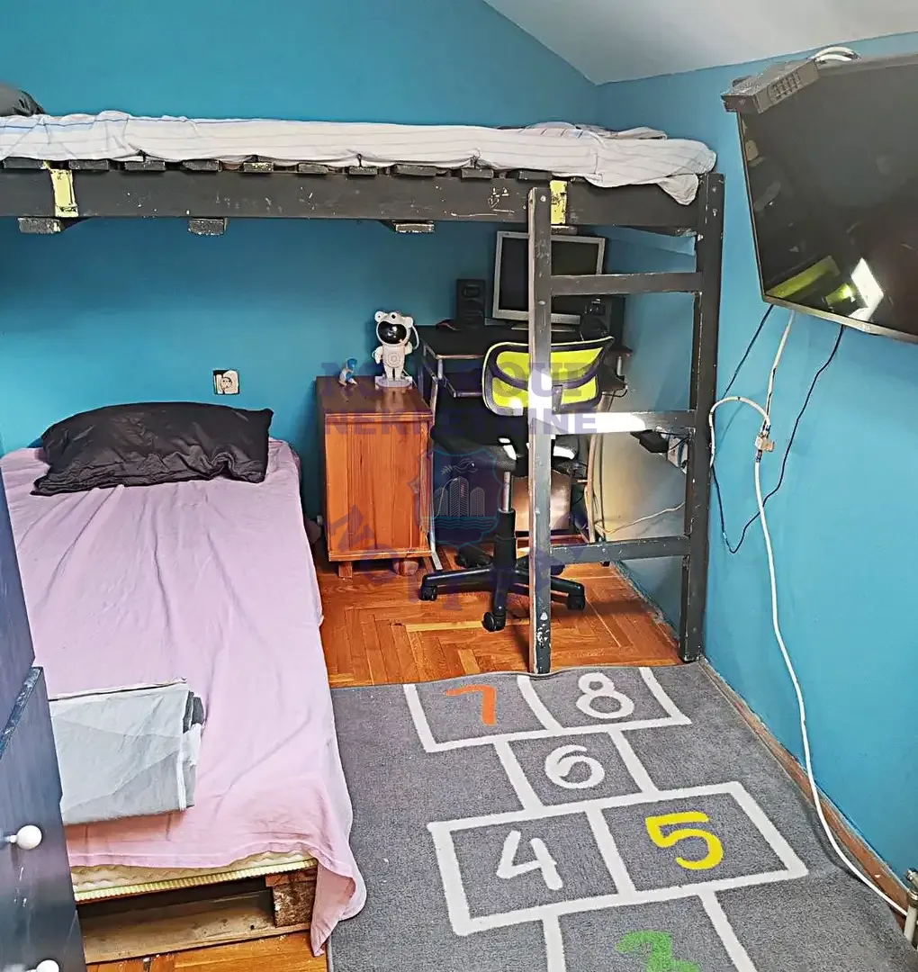 stan na prodaju Novi Sad 70m2 564380